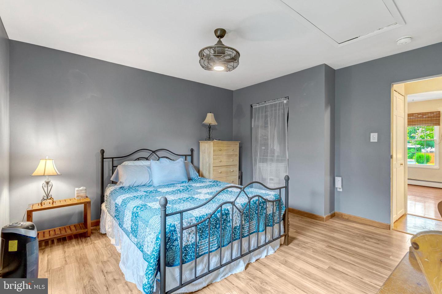719 N BELFORT ST, STERLING, Virginia 20164, 3 Bedrooms Bedrooms, ,2 BathroomsBathrooms,Residential,For sale,719 N BELFORT ST,VALO2100562 MLS # VALO2100562