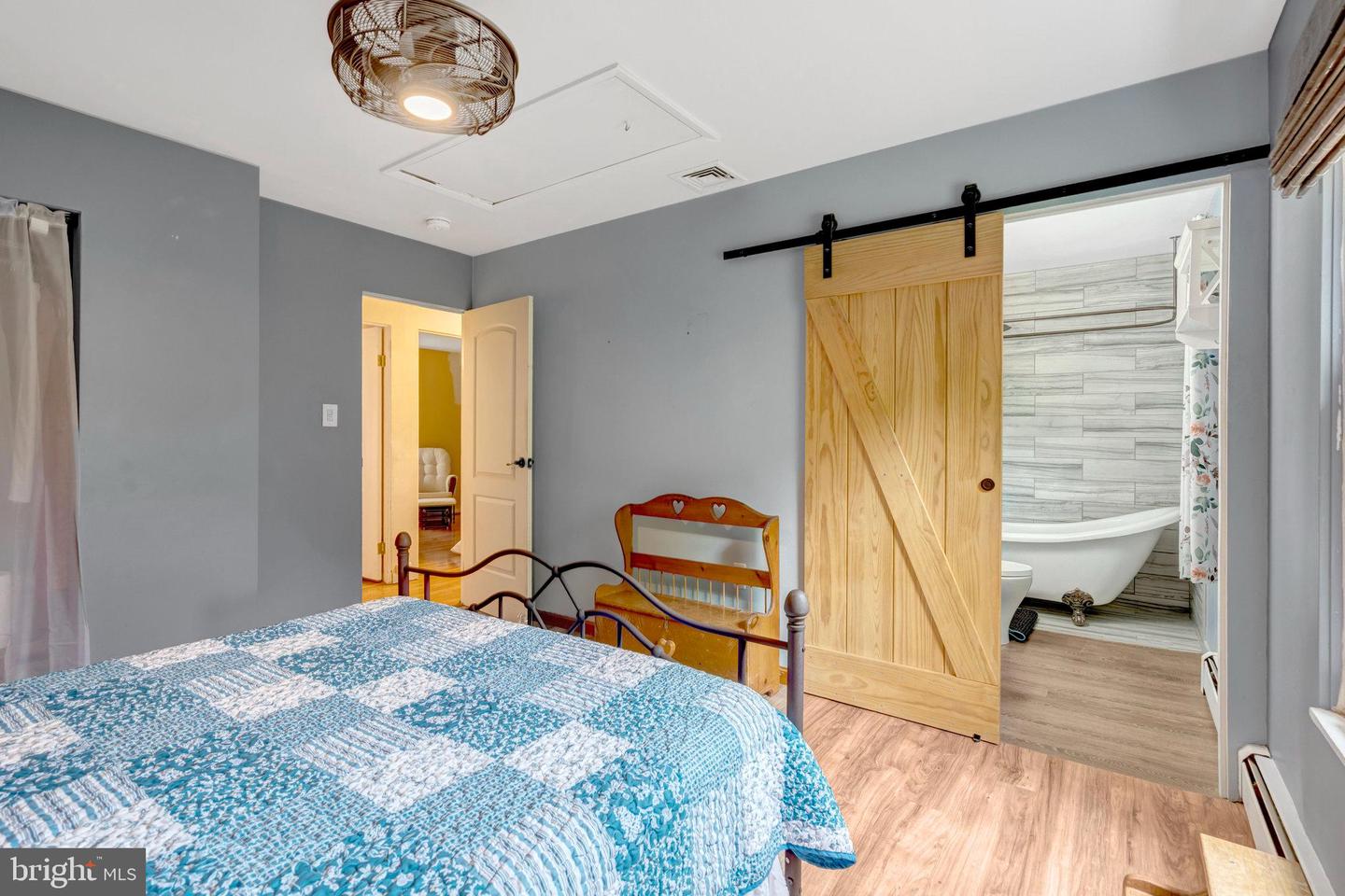 719 N BELFORT ST, STERLING, Virginia 20164, 3 Bedrooms Bedrooms, ,2 BathroomsBathrooms,Residential,For sale,719 N BELFORT ST,VALO2100562 MLS # VALO2100562
