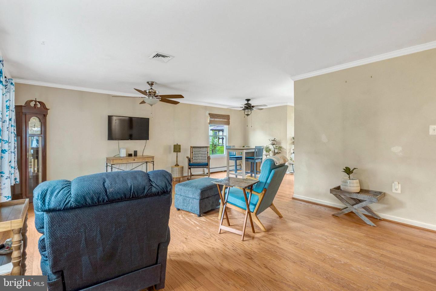 719 N BELFORT ST, STERLING, Virginia 20164, 3 Bedrooms Bedrooms, ,2 BathroomsBathrooms,Residential,For sale,719 N BELFORT ST,VALO2100562 MLS # VALO2100562