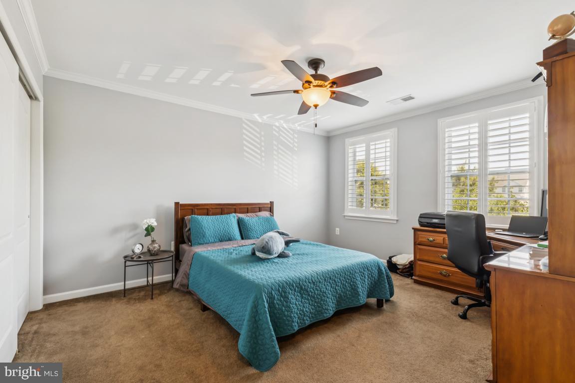 15447 PAINTERS COVE WAY, HAYMARKET, Virginia 20169, 3 Bedrooms Bedrooms, ,3 BathroomsBathrooms,Residential,For sale,15447 PAINTERS COVE WAY,VAPW2098034 MLS # VAPW2098034
