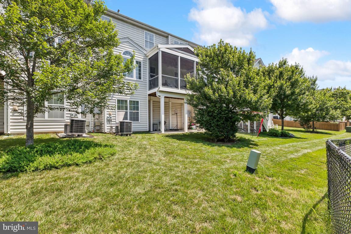 15447 PAINTERS COVE WAY, HAYMARKET, Virginia 20169, 3 Bedrooms Bedrooms, ,3 BathroomsBathrooms,Residential,For sale,15447 PAINTERS COVE WAY,VAPW2098034 MLS # VAPW2098034