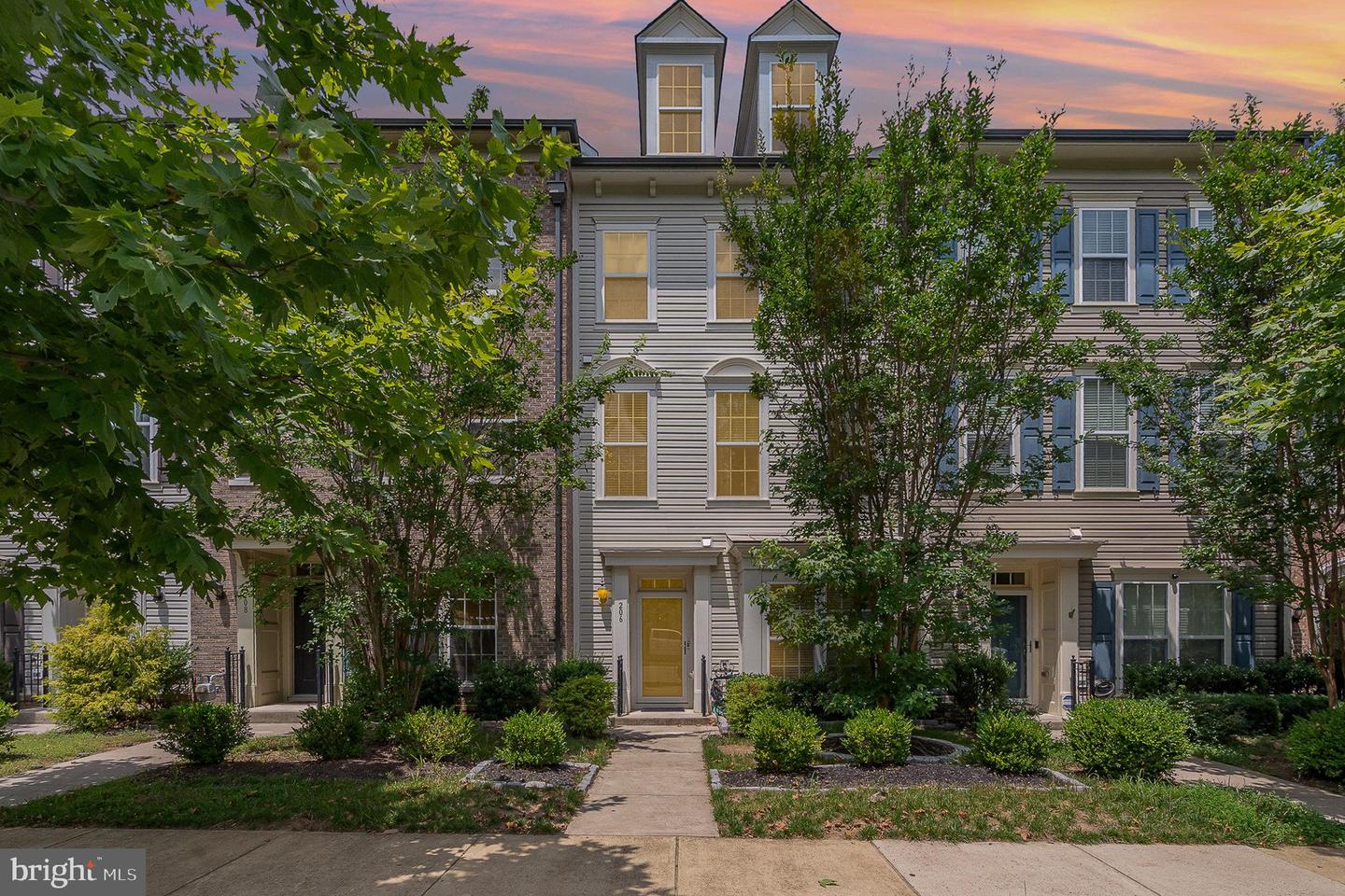 206 SHIELDS RD, STAFFORD, Virginia 22554, 3 Bedrooms Bedrooms, 3 Rooms Rooms,2 BathroomsBathrooms,Residential,For sale,206 SHIELDS RD,VAST2040290 MLS # VAST2040290