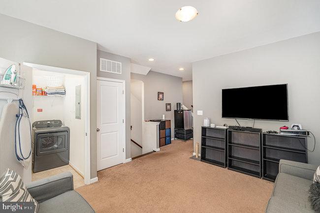 206 SHIELDS RD, STAFFORD, Virginia 22554, 3 Bedrooms Bedrooms, 3 Rooms Rooms,2 BathroomsBathrooms,Residential,For sale,206 SHIELDS RD,VAST2040290 MLS # VAST2040290