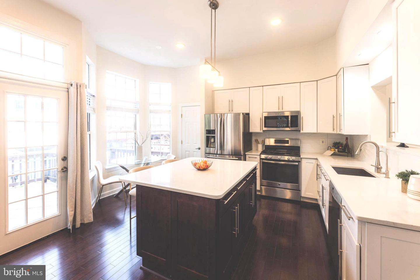 20540 WAKE TER, STERLING, Virginia 20165, 3 Bedrooms Bedrooms, ,3 BathroomsBathrooms,Residential,For sale,20540 WAKE TER,VALO2100708 MLS # VALO2100708