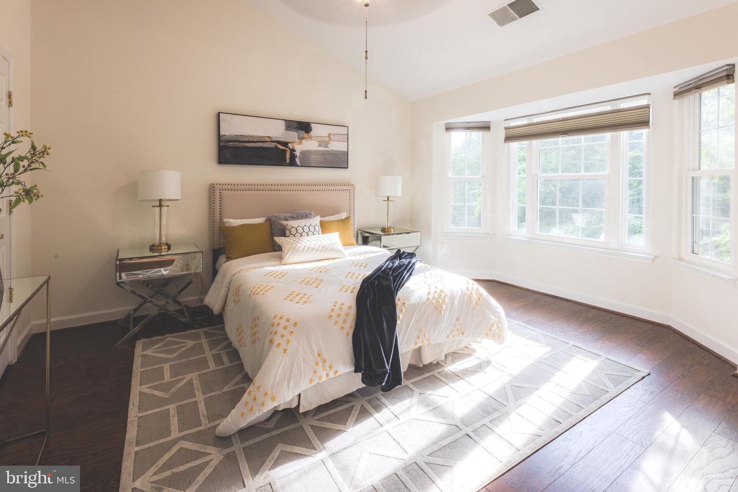 20540 WAKE TER, STERLING, Virginia 20165, 3 Bedrooms Bedrooms, ,3 BathroomsBathrooms,Residential,For sale,20540 WAKE TER,VALO2100708 MLS # VALO2100708