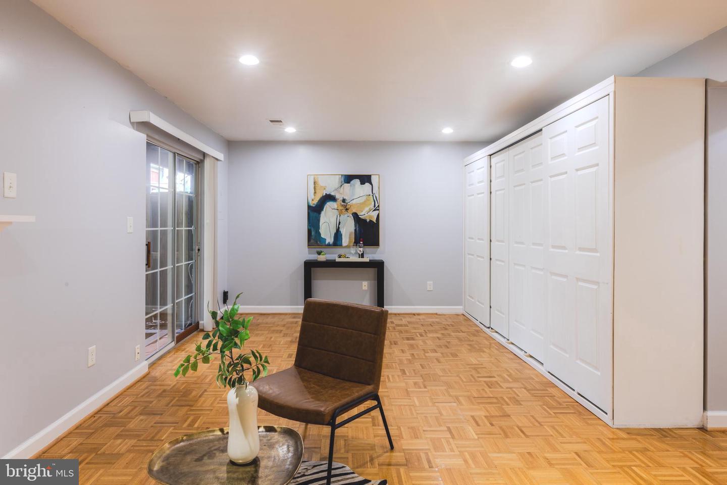 20540 WAKE TER, STERLING, Virginia 20165, 3 Bedrooms Bedrooms, ,3 BathroomsBathrooms,Residential,For sale,20540 WAKE TER,VALO2100708 MLS # VALO2100708