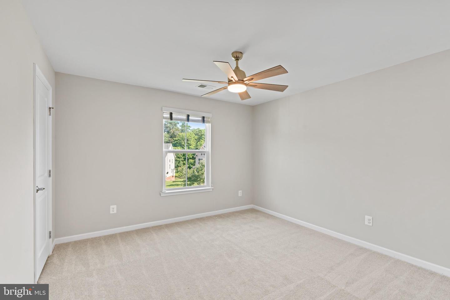 2307 SWEET PEPPERBRUSH LOOP, DUMFRIES, Virginia 22026, 4 Bedrooms Bedrooms, ,4 BathroomsBathrooms,Residential,For sale,2307 SWEET PEPPERBRUSH LOOP,VAPW2098178 MLS # VAPW2098178