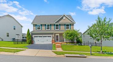 2307 SWEET PEPPERBRUSH LOOP, DUMFRIES, Virginia 22026, 4 Bedrooms Bedrooms, ,4 BathroomsBathrooms,Residential,For sale,2307 SWEET PEPPERBRUSH LOOP,VAPW2098178 MLS # VAPW2098178