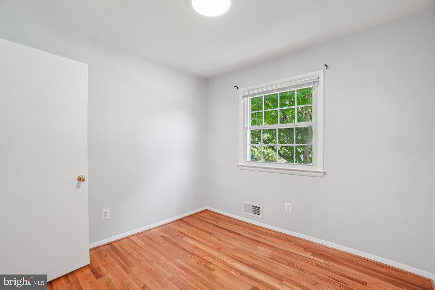 4700 TWINBROOK RD, FAIRFAX, Virginia 22032, 5 Bedrooms Bedrooms, ,3 BathroomsBathrooms,Residential,For sale,4700 TWINBROOK RD,VAFX2252676 MLS # VAFX2252676
