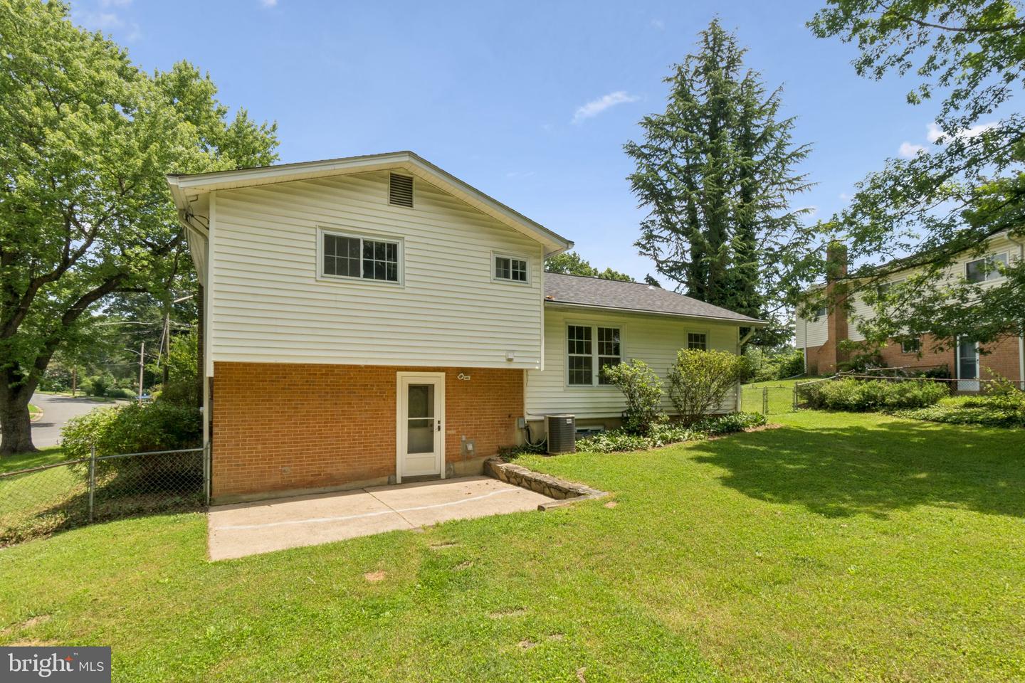 4700 TWINBROOK RD, FAIRFAX, Virginia 22032, 5 Bedrooms Bedrooms, ,3 BathroomsBathrooms,Residential,For sale,4700 TWINBROOK RD,VAFX2252676 MLS # VAFX2252676