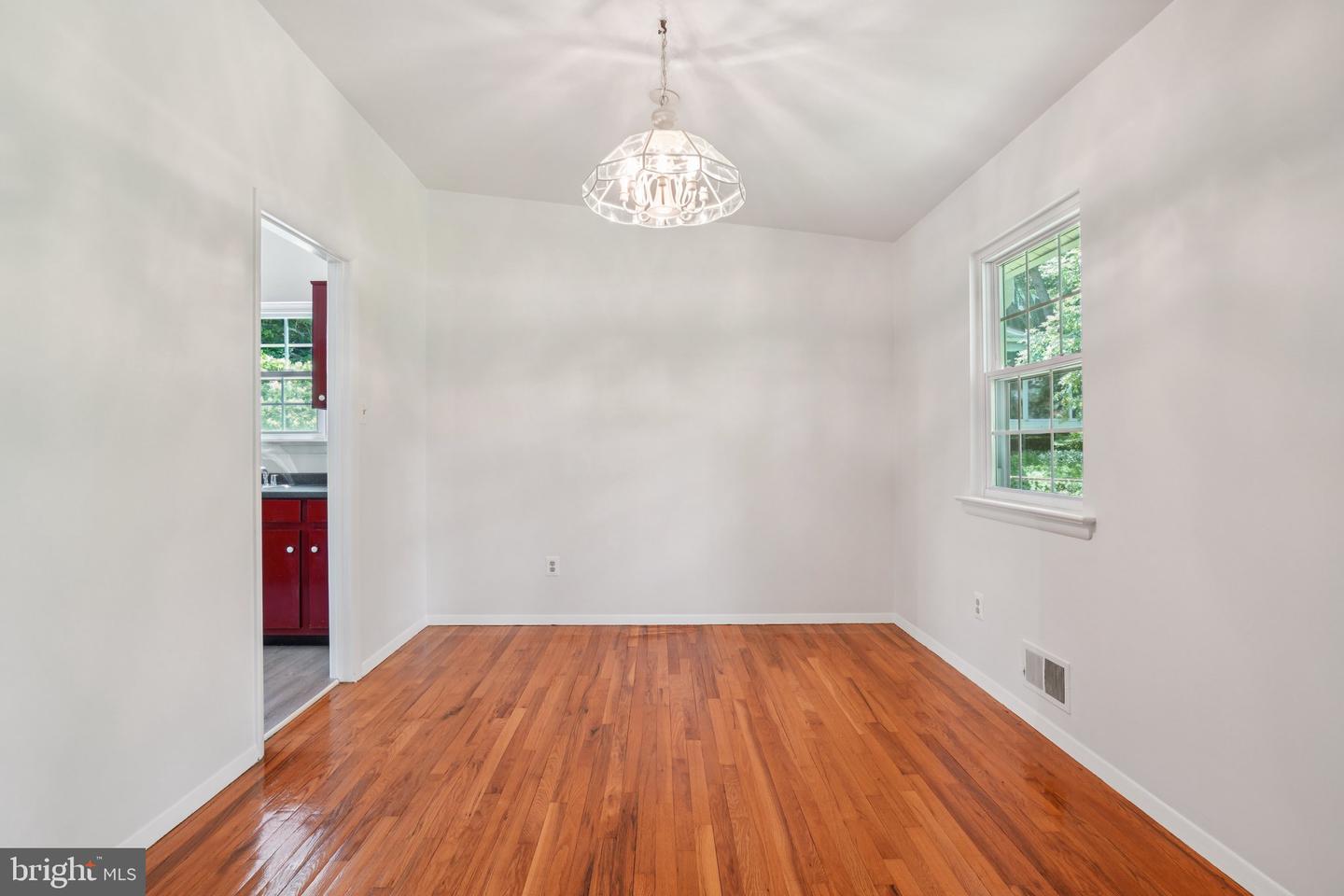 4700 TWINBROOK RD, FAIRFAX, Virginia 22032, 5 Bedrooms Bedrooms, ,3 BathroomsBathrooms,Residential,For sale,4700 TWINBROOK RD,VAFX2252676 MLS # VAFX2252676