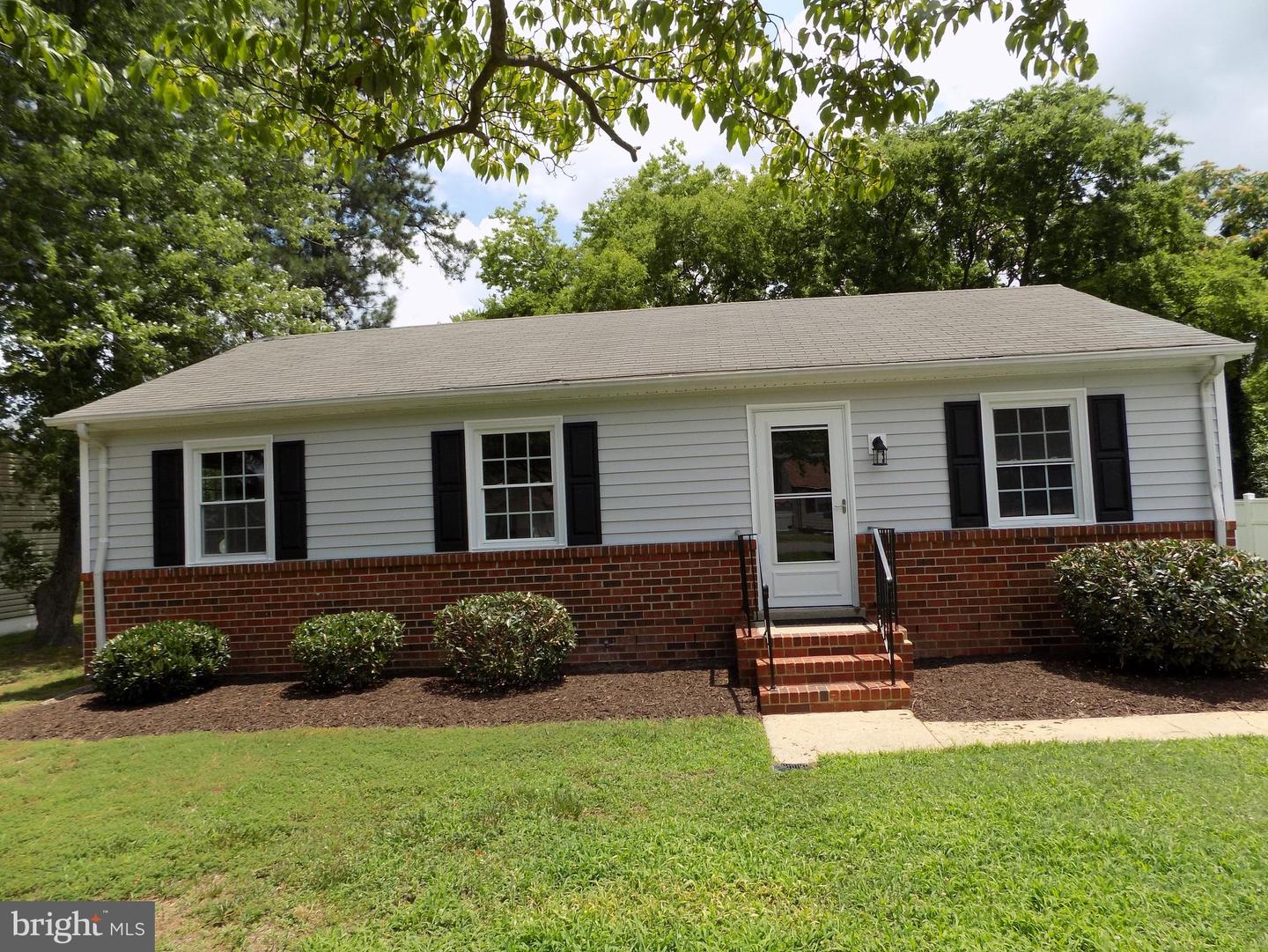 4619 HILLBROOK, RICHMOND, Virginia 23231, 3 Bedrooms Bedrooms, ,1 BathroomBathrooms,Residential,For sale,4619 HILLBROOK,VAHN2000968 MLS # VAHN2000968