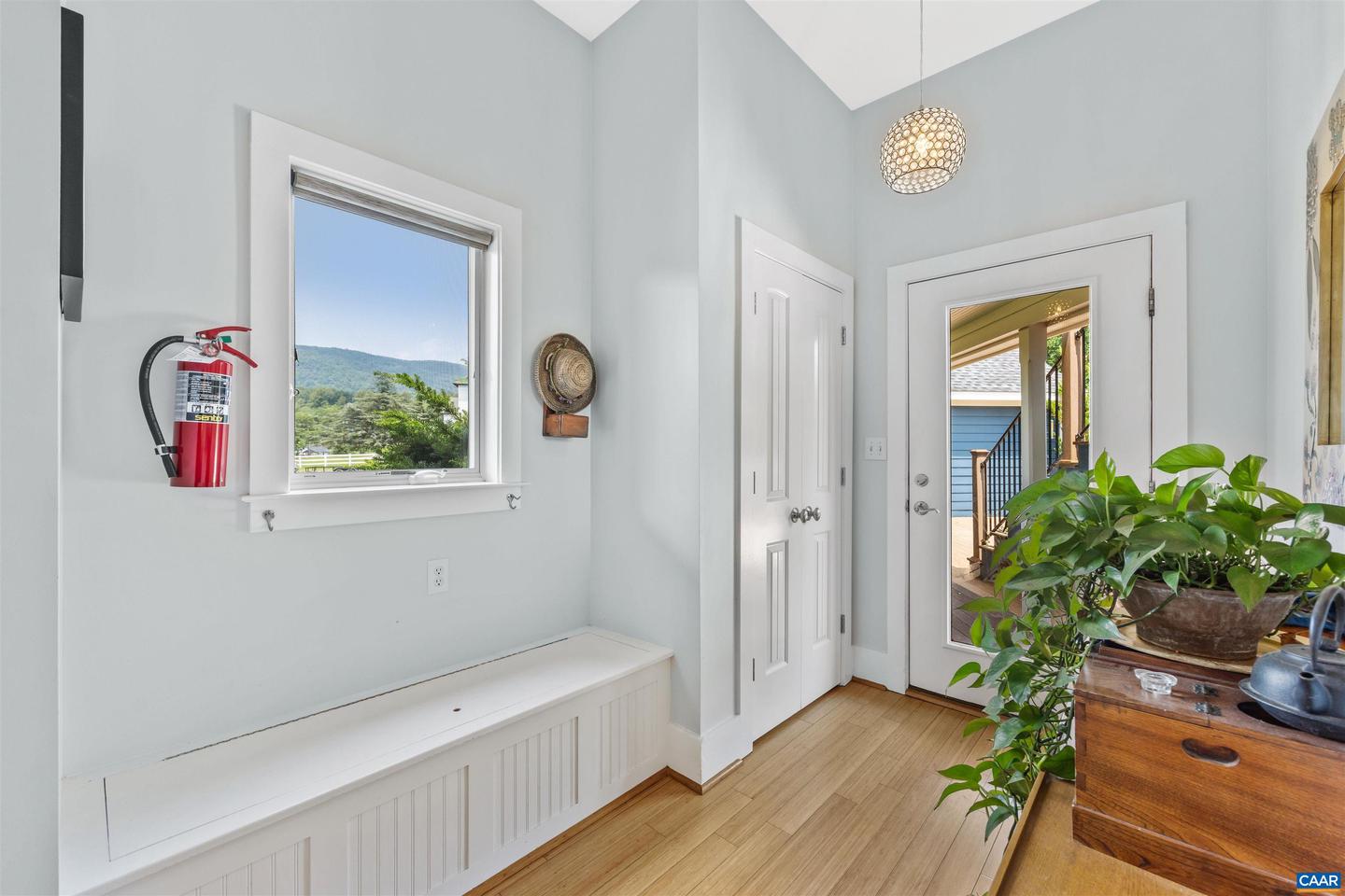 7520 & 7522 GREENWOOD STATION RD, GREENWOOD, Virginia 22943, 5 Bedrooms Bedrooms, ,4 BathroomsBathrooms,Residential,For sale,7520 & 7522 GREENWOOD STATION RD,666270 MLS # 666270