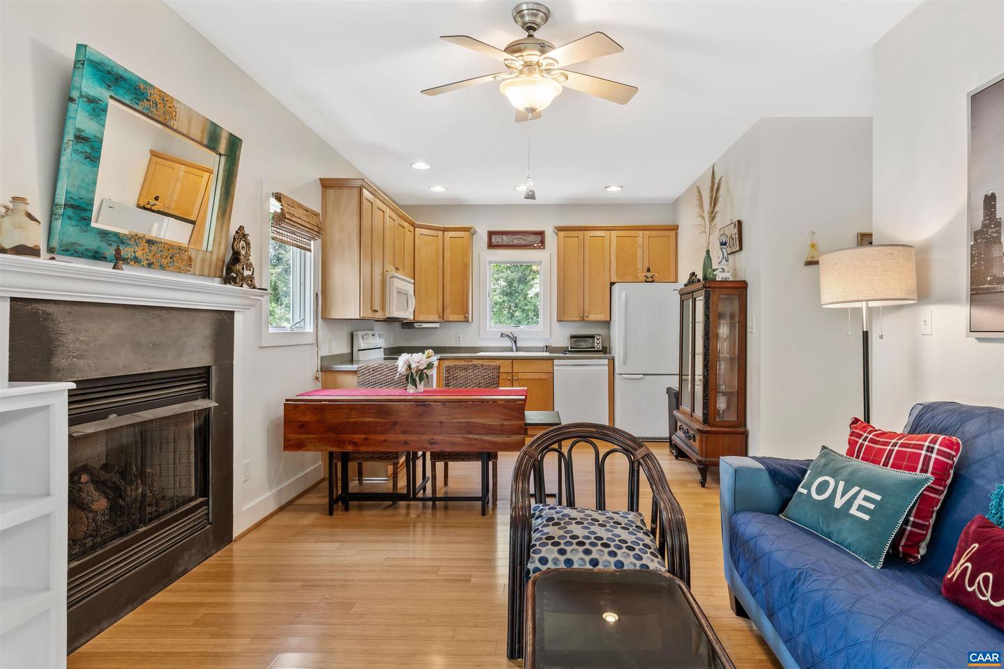 7520 & 7522 GREENWOOD STATION RD, GREENWOOD, Virginia 22943, 5 Bedrooms Bedrooms, ,4 BathroomsBathrooms,Residential,For sale,7520 & 7522 GREENWOOD STATION RD,666270 MLS # 666270