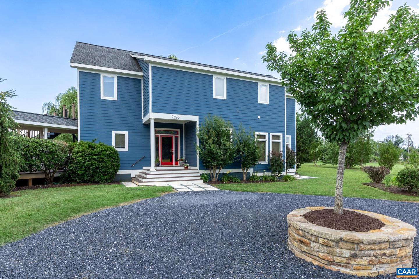 7520 & 7522 GREENWOOD STATION RD, GREENWOOD, Virginia 22943, 5 Bedrooms Bedrooms, ,4 BathroomsBathrooms,Residential,For sale,7520 & 7522 GREENWOOD STATION RD,666270 MLS # 666270
