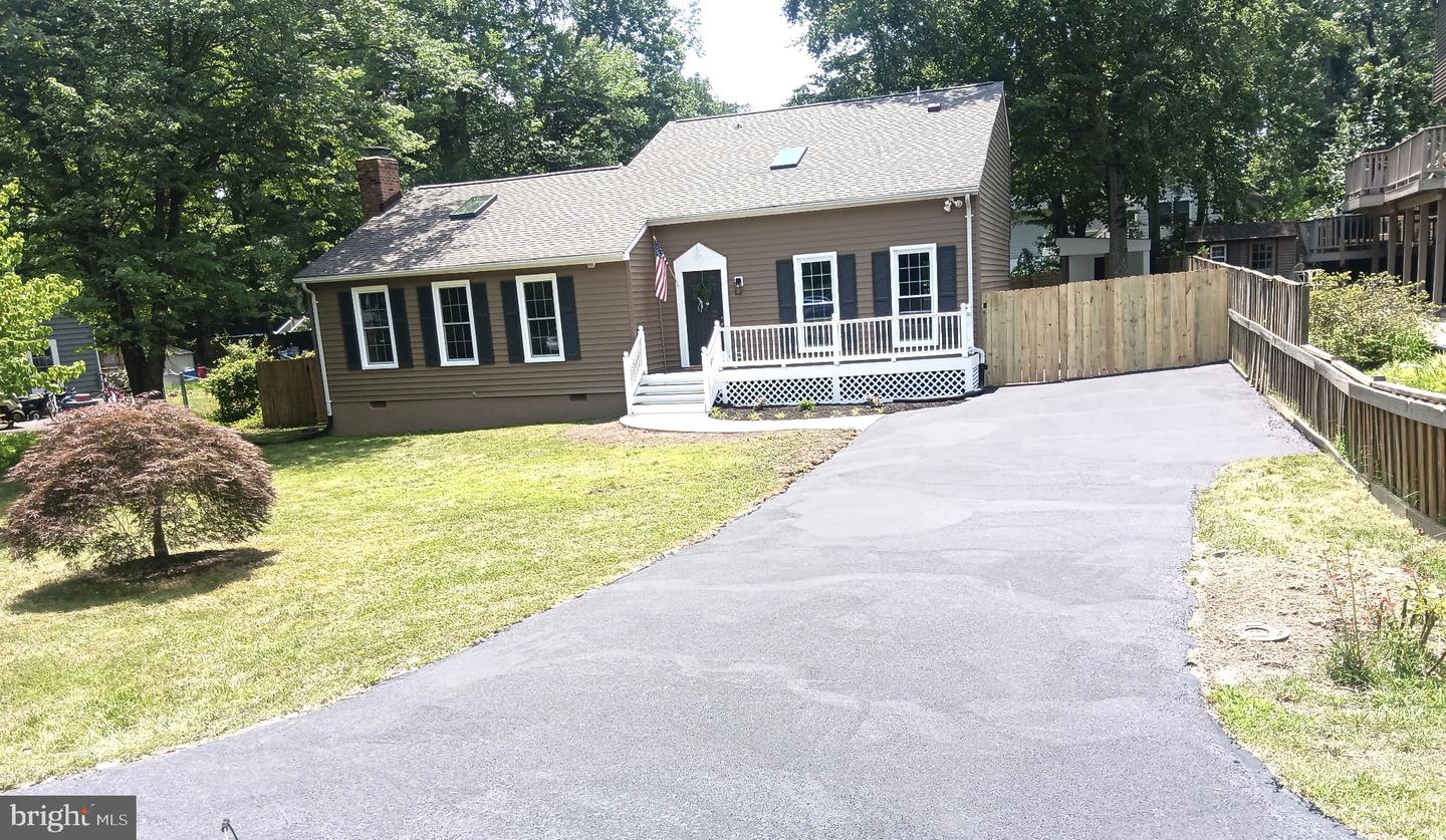 118 OAKWOOD DR, STAFFORD, Virginia 22554, 3 Bedrooms Bedrooms, ,2 BathroomsBathrooms,Residential,For sale,118 OAKWOOD DR,VAST2040404 MLS # VAST2040404