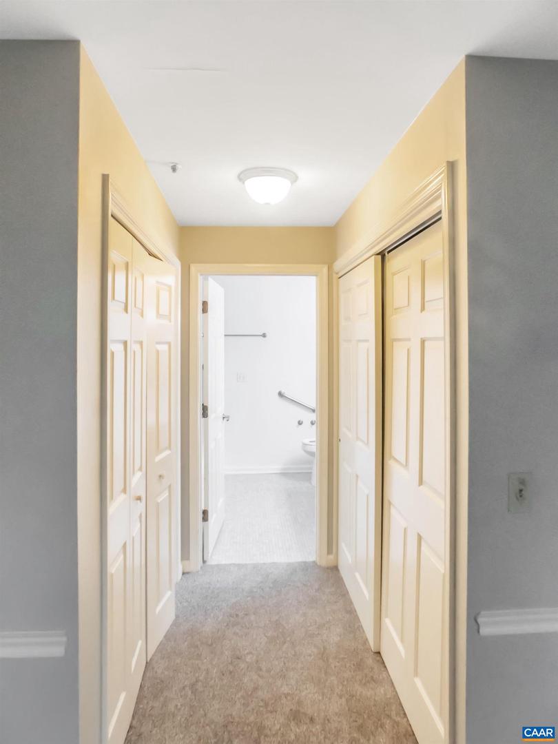 1325 BRANCHLANDS DR #A, CHARLOTTESVILLE, Virginia 22901, 2 Bedrooms Bedrooms, ,2 BathroomsBathrooms,Residential,For sale,1325 BRANCHLANDS DR #A,666400 MLS # 666400