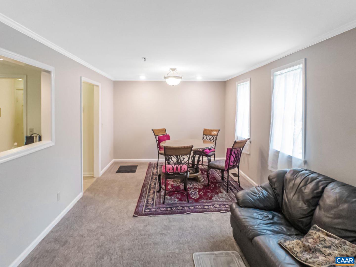 1325 BRANCHLANDS DR #A, CHARLOTTESVILLE, Virginia 22901, 2 Bedrooms Bedrooms, ,2 BathroomsBathrooms,Residential,For sale,1325 BRANCHLANDS DR #A,666400 MLS # 666400
