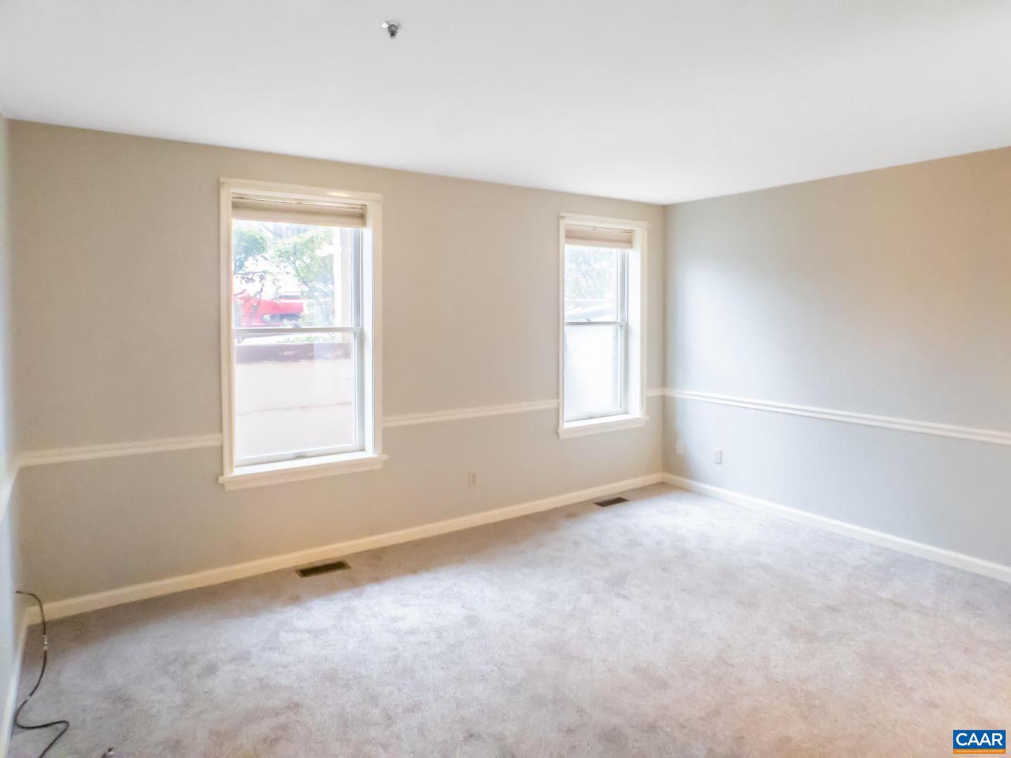 1325 BRANCHLANDS DR #A, CHARLOTTESVILLE, Virginia 22901, 2 Bedrooms Bedrooms, ,2 BathroomsBathrooms,Residential,For sale,1325 BRANCHLANDS DR #A,666400 MLS # 666400