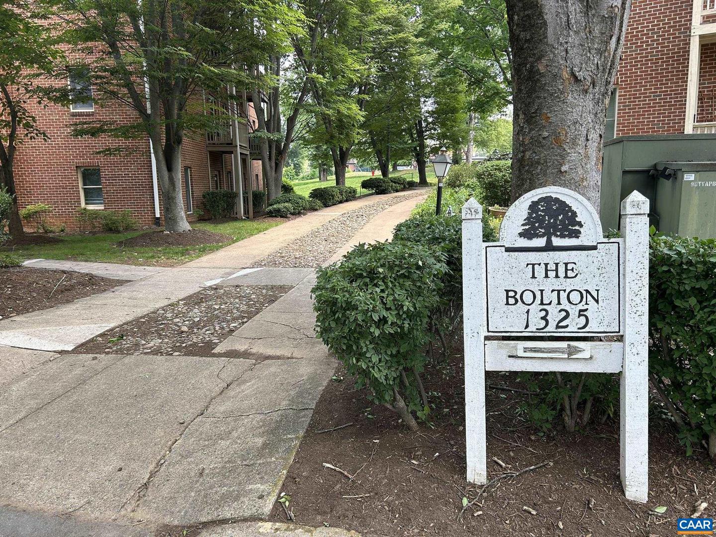 1325 BRANCHLANDS DR #A, CHARLOTTESVILLE, Virginia 22901, 2 Bedrooms Bedrooms, ,2 BathroomsBathrooms,Residential,For sale,1325 BRANCHLANDS DR #A,666400 MLS # 666400