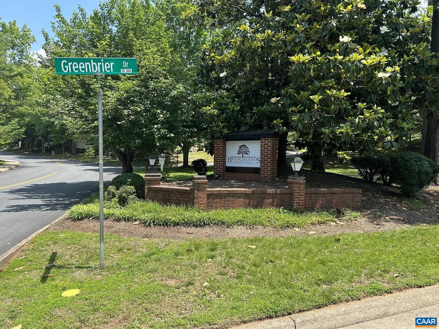 1325 BRANCHLANDS DR #A, CHARLOTTESVILLE, Virginia 22901, 2 Bedrooms Bedrooms, ,2 BathroomsBathrooms,Residential,For sale,1325 BRANCHLANDS DR #A,666400 MLS # 666400