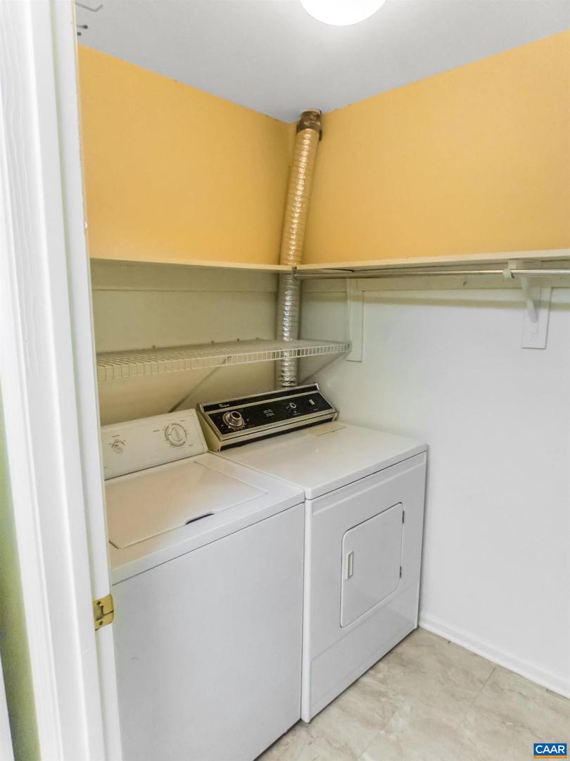 1325 BRANCHLANDS DR #A, CHARLOTTESVILLE, Virginia 22901, 2 Bedrooms Bedrooms, ,2 BathroomsBathrooms,Residential,For sale,1325 BRANCHLANDS DR #A,666400 MLS # 666400