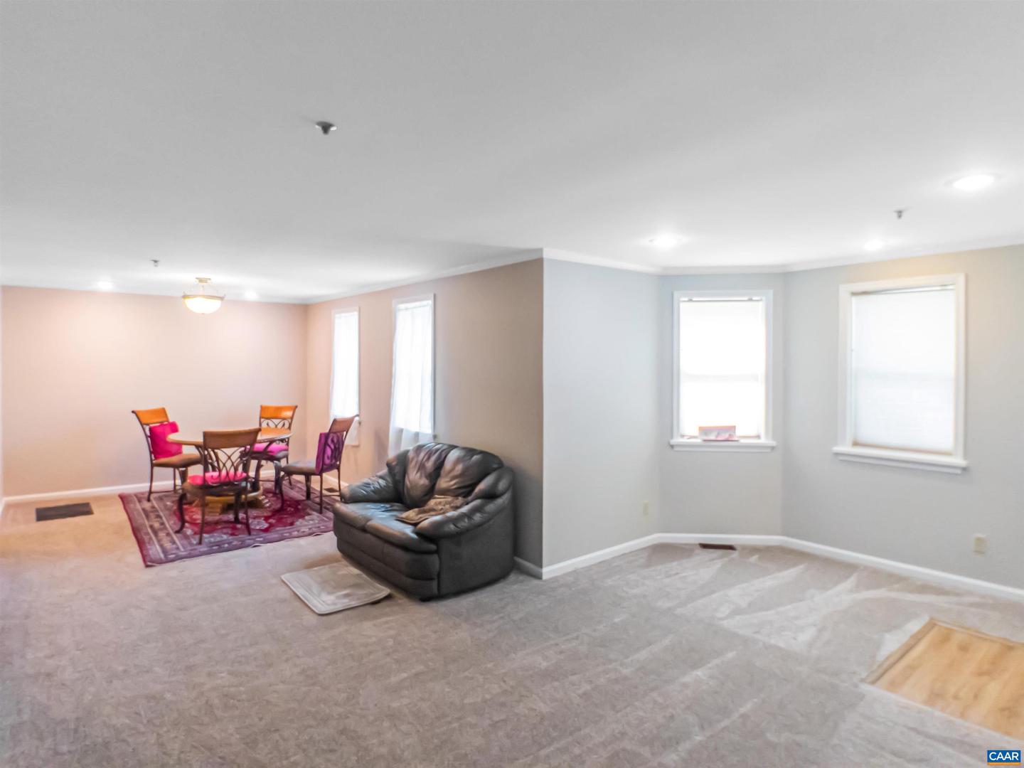 1325 BRANCHLANDS DR #A, CHARLOTTESVILLE, Virginia 22901, 2 Bedrooms Bedrooms, ,2 BathroomsBathrooms,Residential,For sale,1325 BRANCHLANDS DR #A,666400 MLS # 666400