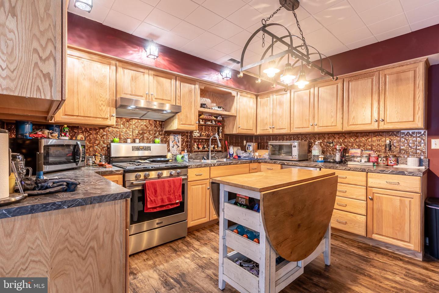 165 BROKENBACK MOUNTAIN RD, FREE UNION, Virginia 22940, 6 Bedrooms Bedrooms, ,3 BathroomsBathrooms,Residential,For sale,165 BROKENBACK MOUNTAIN RD,VAGR2000730 MLS # VAGR2000730