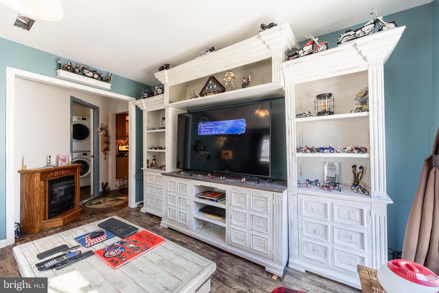 165 BROKENBACK MOUNTAIN RD, FREE UNION, Virginia 22940, 6 Bedrooms Bedrooms, ,3 BathroomsBathrooms,Residential,For sale,165 BROKENBACK MOUNTAIN RD,VAGR2000730 MLS # VAGR2000730