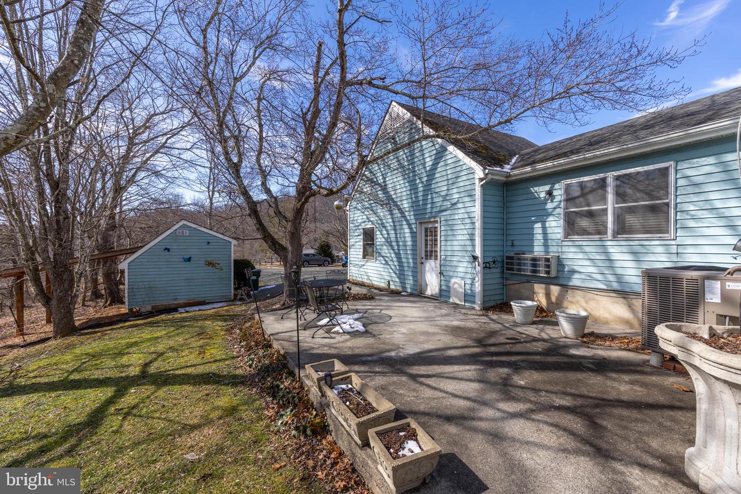 165 BROKENBACK MOUNTAIN RD, FREE UNION, Virginia 22940, 6 Bedrooms Bedrooms, ,3 BathroomsBathrooms,Residential,For sale,165 BROKENBACK MOUNTAIN RD,VAGR2000730 MLS # VAGR2000730