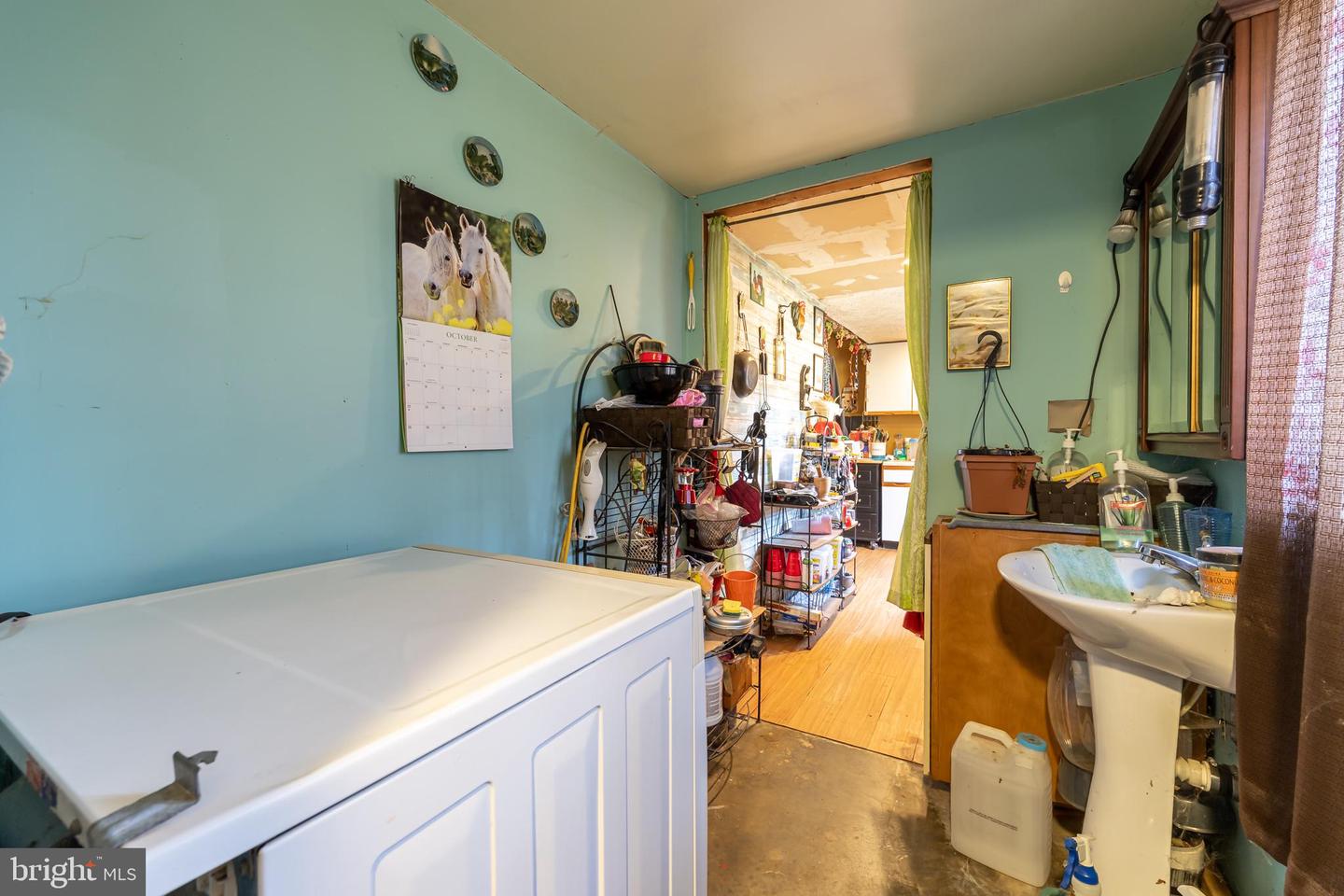 165 BROKENBACK MOUNTAIN RD, FREE UNION, Virginia 22940, 6 Bedrooms Bedrooms, ,3 BathroomsBathrooms,Residential,For sale,165 BROKENBACK MOUNTAIN RD,VAGR2000730 MLS # VAGR2000730