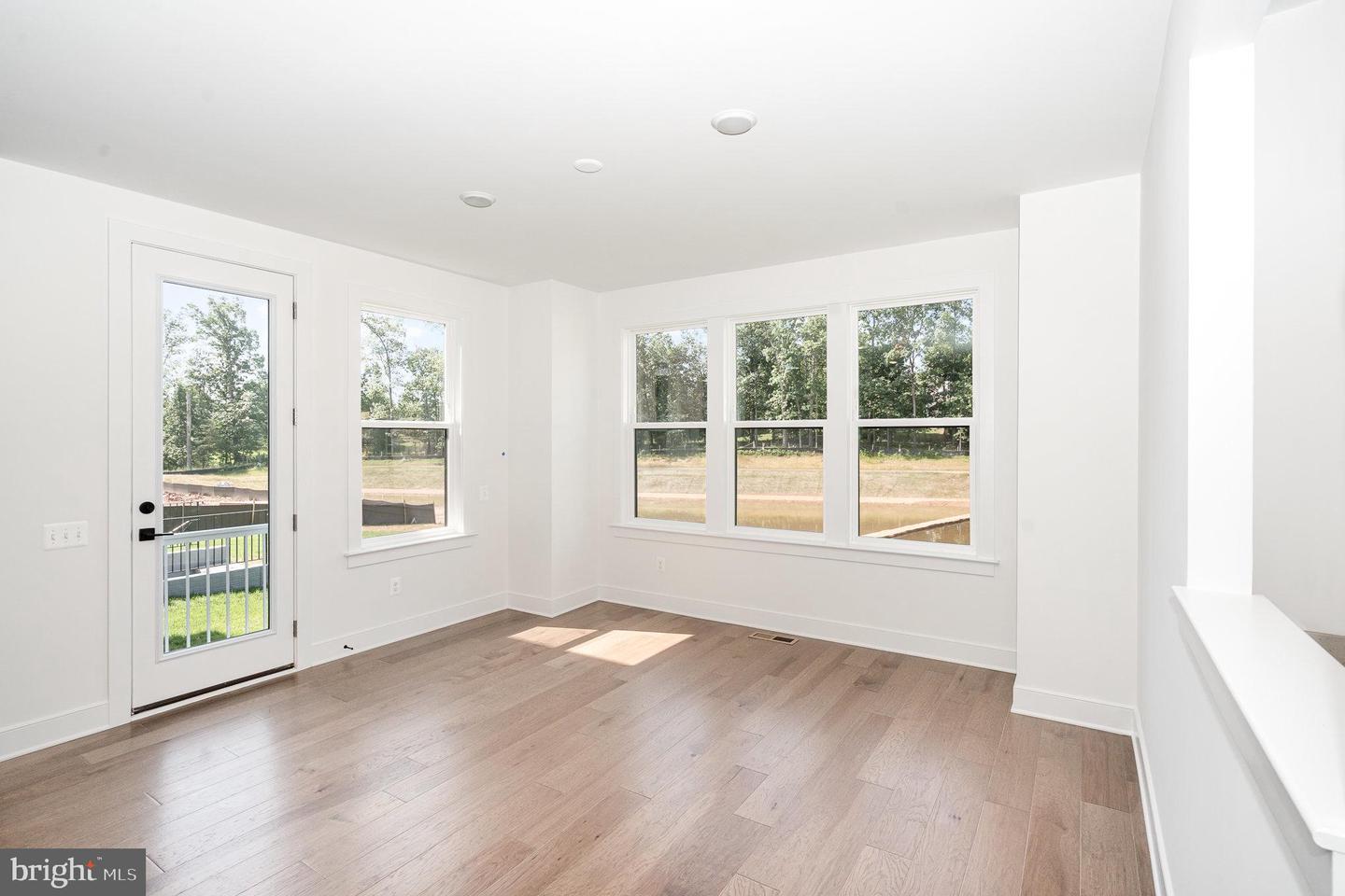 18389 SUGAR SNAP CIR, LEESBURG, Virginia 20176, 5 Bedrooms Bedrooms, ,5 BathroomsBathrooms,Residential,For sale,18389 SUGAR SNAP CIR,VALO2101248 MLS # VALO2101248