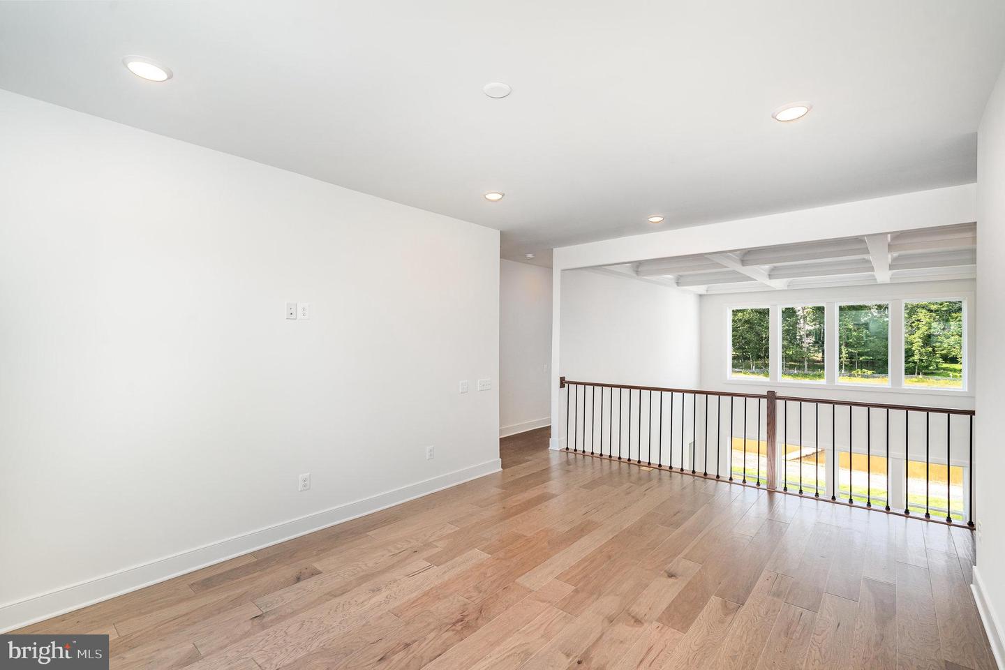 18389 SUGAR SNAP CIR, LEESBURG, Virginia 20176, 5 Bedrooms Bedrooms, ,5 BathroomsBathrooms,Residential,For sale,18389 SUGAR SNAP CIR,VALO2101248 MLS # VALO2101248