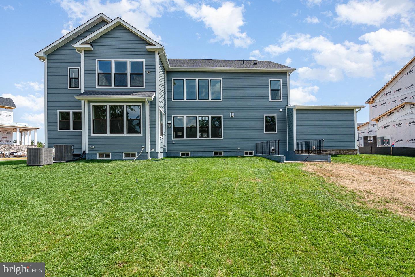 18389 SUGAR SNAP CIR, LEESBURG, Virginia 20176, 5 Bedrooms Bedrooms, ,5 BathroomsBathrooms,Residential,For sale,18389 SUGAR SNAP CIR,VALO2101248 MLS # VALO2101248