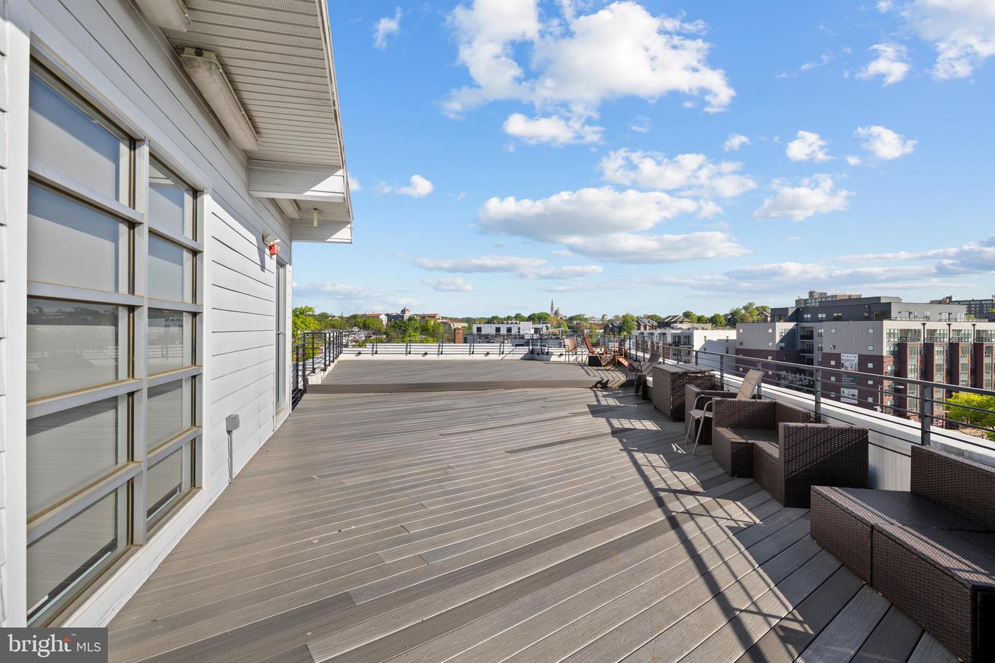 329 RHODE ISLAND AVE NE #303, WASHINGTON, District Of Columbia 20002, 2 Bedrooms Bedrooms, 7 Rooms Rooms,2 BathroomsBathrooms,Residential,For sale,329 RHODE ISLAND AVE NE #303,DCDC2209074 MLS # DCDC2209074