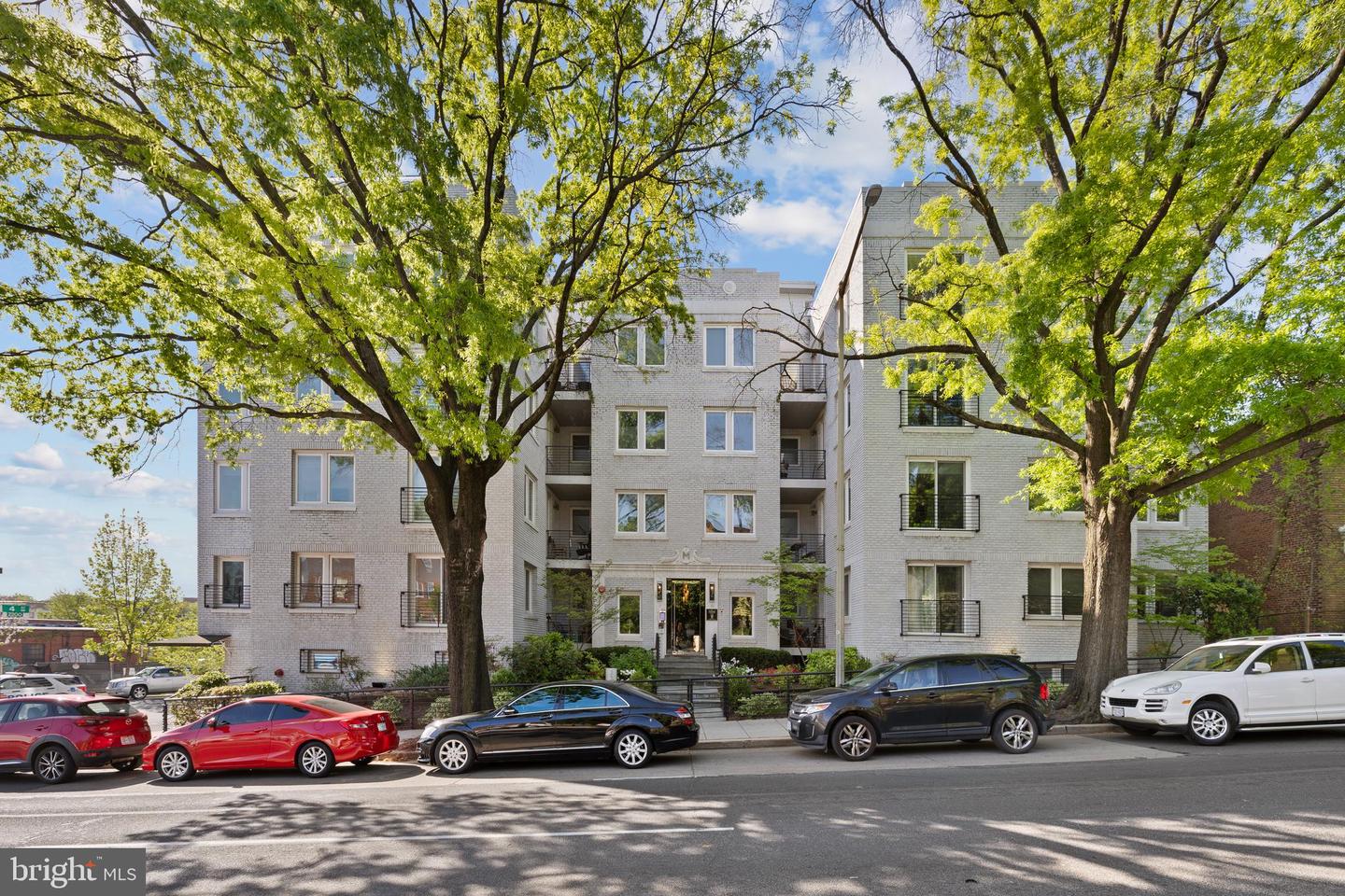 329 RHODE ISLAND AVE NE #303, WASHINGTON, District Of Columbia 20002, 2 Bedrooms Bedrooms, 7 Rooms Rooms,2 BathroomsBathrooms,Residential,For sale,329 RHODE ISLAND AVE NE #303,DCDC2209074 MLS # DCDC2209074