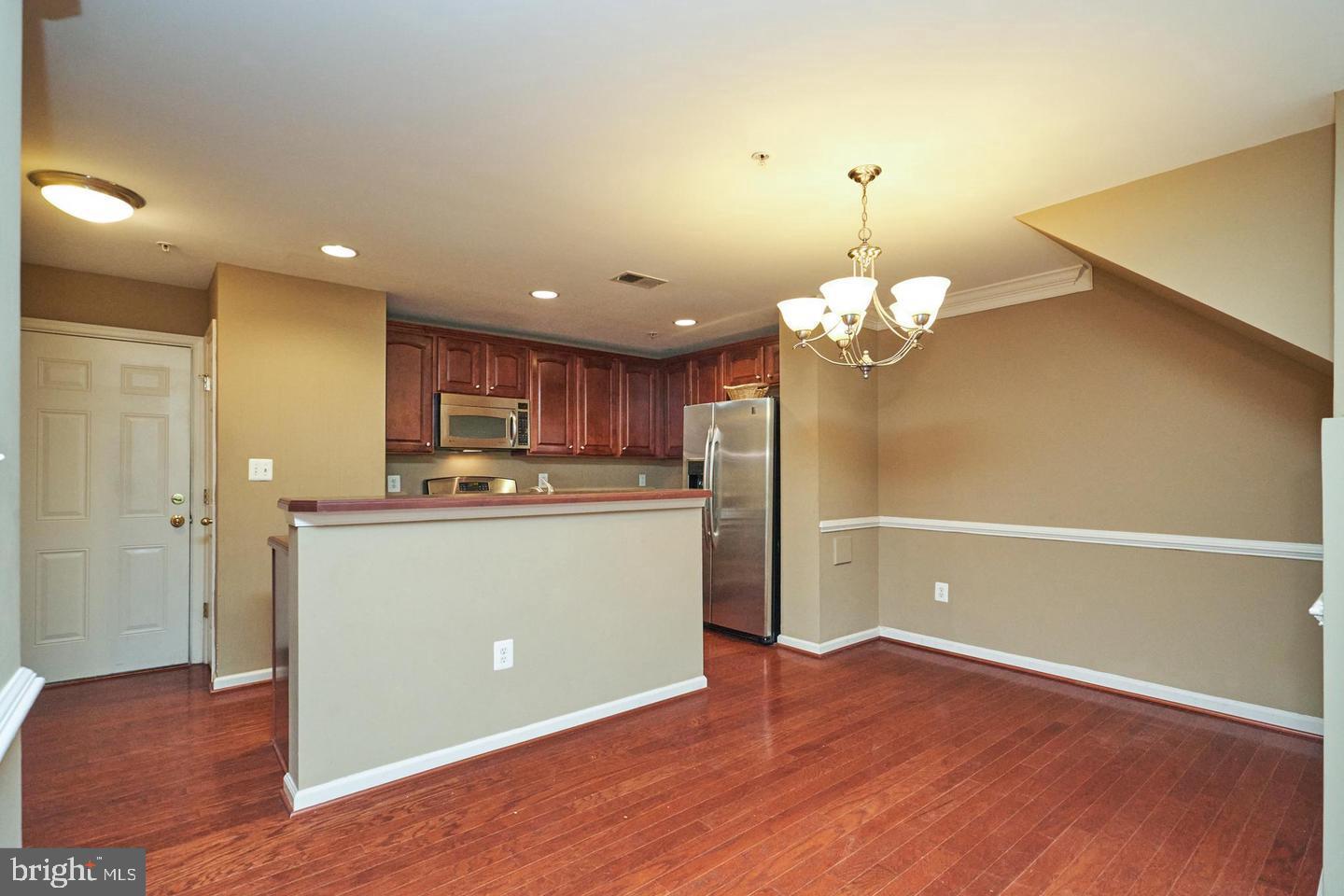 12466-A LIBERTY BRIDGE RD #103A, FAIRFAX, Virginia 22033, 2 Bedrooms Bedrooms, ,2 BathroomsBathrooms,Residential,For sale,12466-A LIBERTY BRIDGE RD #103A,VAFX2252916 MLS # VAFX2252916