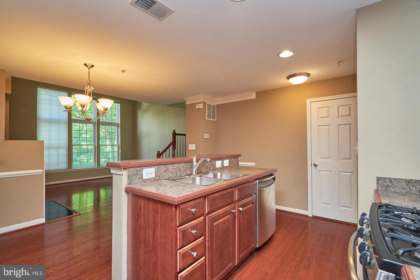 12466-A LIBERTY BRIDGE RD #103A, FAIRFAX, Virginia 22033, 2 Bedrooms Bedrooms, ,2 BathroomsBathrooms,Residential,For sale,12466-A LIBERTY BRIDGE RD #103A,VAFX2252916 MLS # VAFX2252916