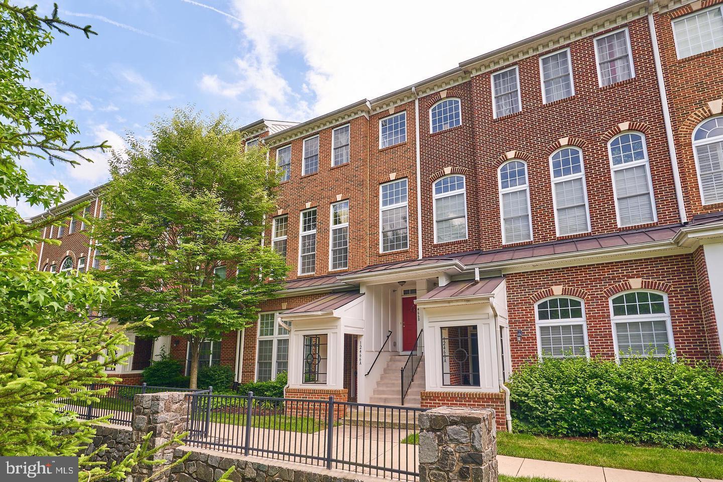 12466-A LIBERTY BRIDGE RD #103A, FAIRFAX, Virginia 22033, 2 Bedrooms Bedrooms, ,2 BathroomsBathrooms,Residential,For sale,12466-A LIBERTY BRIDGE RD #103A,VAFX2252916 MLS # VAFX2252916