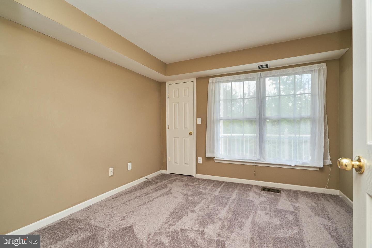 12466-A LIBERTY BRIDGE RD #103A, FAIRFAX, Virginia 22033, 2 Bedrooms Bedrooms, ,2 BathroomsBathrooms,Residential,For sale,12466-A LIBERTY BRIDGE RD #103A,VAFX2252916 MLS # VAFX2252916