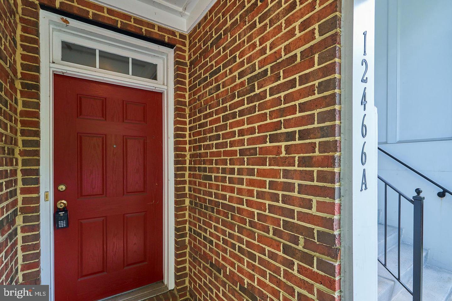 12466-A LIBERTY BRIDGE RD #103A, FAIRFAX, Virginia 22033, 2 Bedrooms Bedrooms, ,2 BathroomsBathrooms,Residential,For sale,12466-A LIBERTY BRIDGE RD #103A,VAFX2252916 MLS # VAFX2252916