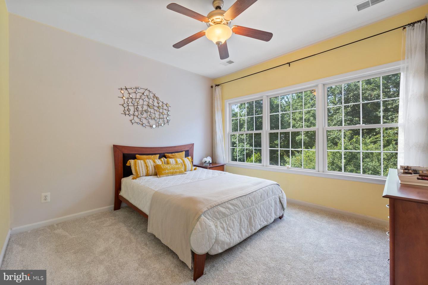 43656 RIVERPOINT DR, LEESBURG, Virginia 20176, 5 Bedrooms Bedrooms, ,3 BathroomsBathrooms,Residential,For sale,43656 RIVERPOINT DR,VALO2100990 MLS # VALO2100990