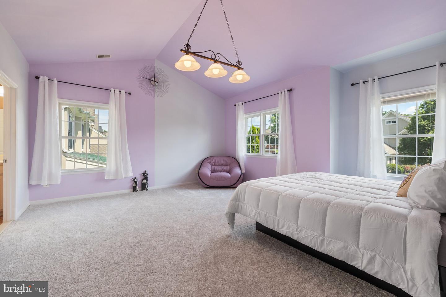 43656 RIVERPOINT DR, LEESBURG, Virginia 20176, 5 Bedrooms Bedrooms, ,3 BathroomsBathrooms,Residential,For sale,43656 RIVERPOINT DR,VALO2100990 MLS # VALO2100990