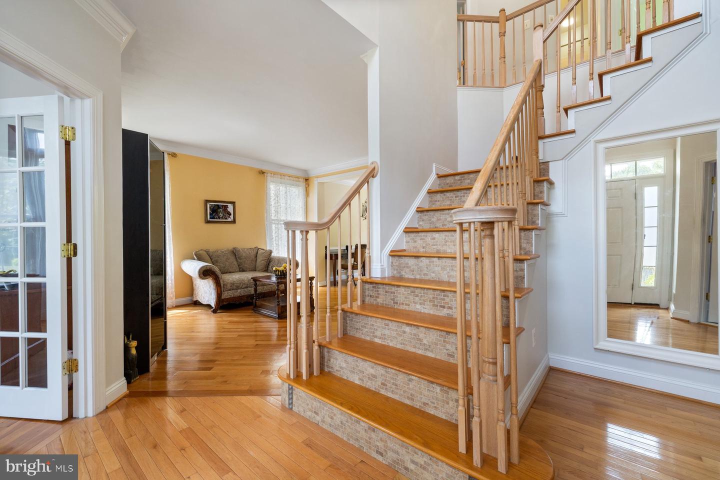 43656 RIVERPOINT DR, LEESBURG, Virginia 20176, 5 Bedrooms Bedrooms, ,3 BathroomsBathrooms,Residential,For sale,43656 RIVERPOINT DR,VALO2100990 MLS # VALO2100990
