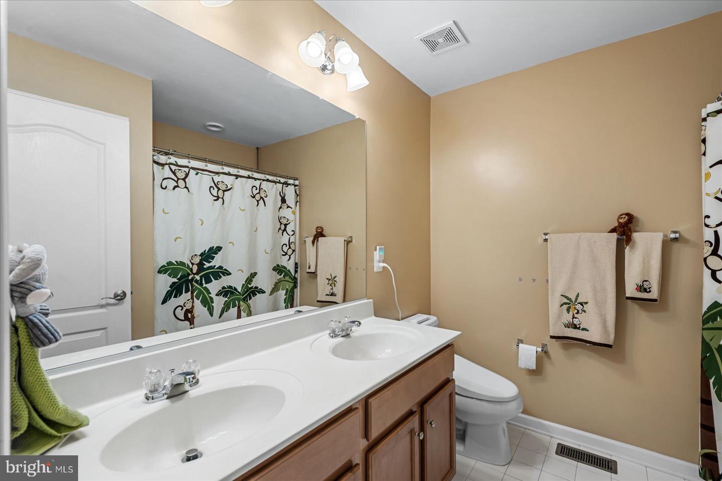 1461 CHESTERFIELD RD, LOCUST GROVE, Virginia 22508, 5 Bedrooms Bedrooms, ,3 BathroomsBathrooms,Residential,For sale,1461 CHESTERFIELD RD,VAOR2010056 MLS # VAOR2010056