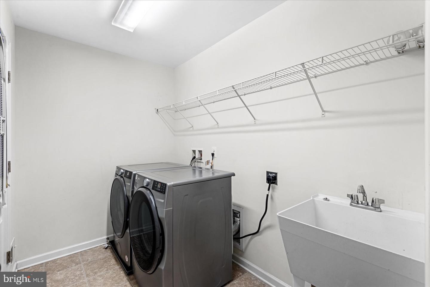 1461 CHESTERFIELD RD, LOCUST GROVE, Virginia 22508, 5 Bedrooms Bedrooms, ,3 BathroomsBathrooms,Residential,For sale,1461 CHESTERFIELD RD,VAOR2010056 MLS # VAOR2010056