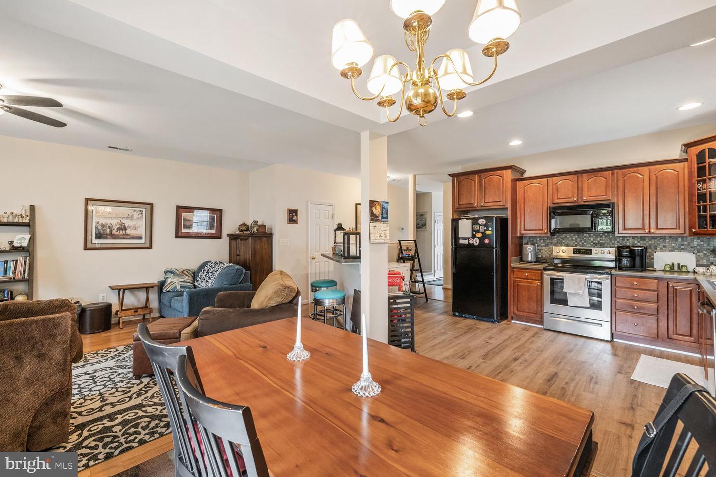 1357 HORSESHOE CIR, WOODSTOCK, Virginia 22664, 3 Bedrooms Bedrooms, ,2 BathroomsBathrooms,Residential,For sale,1357 HORSESHOE CIR,VASH2011888 MLS # VASH2011888