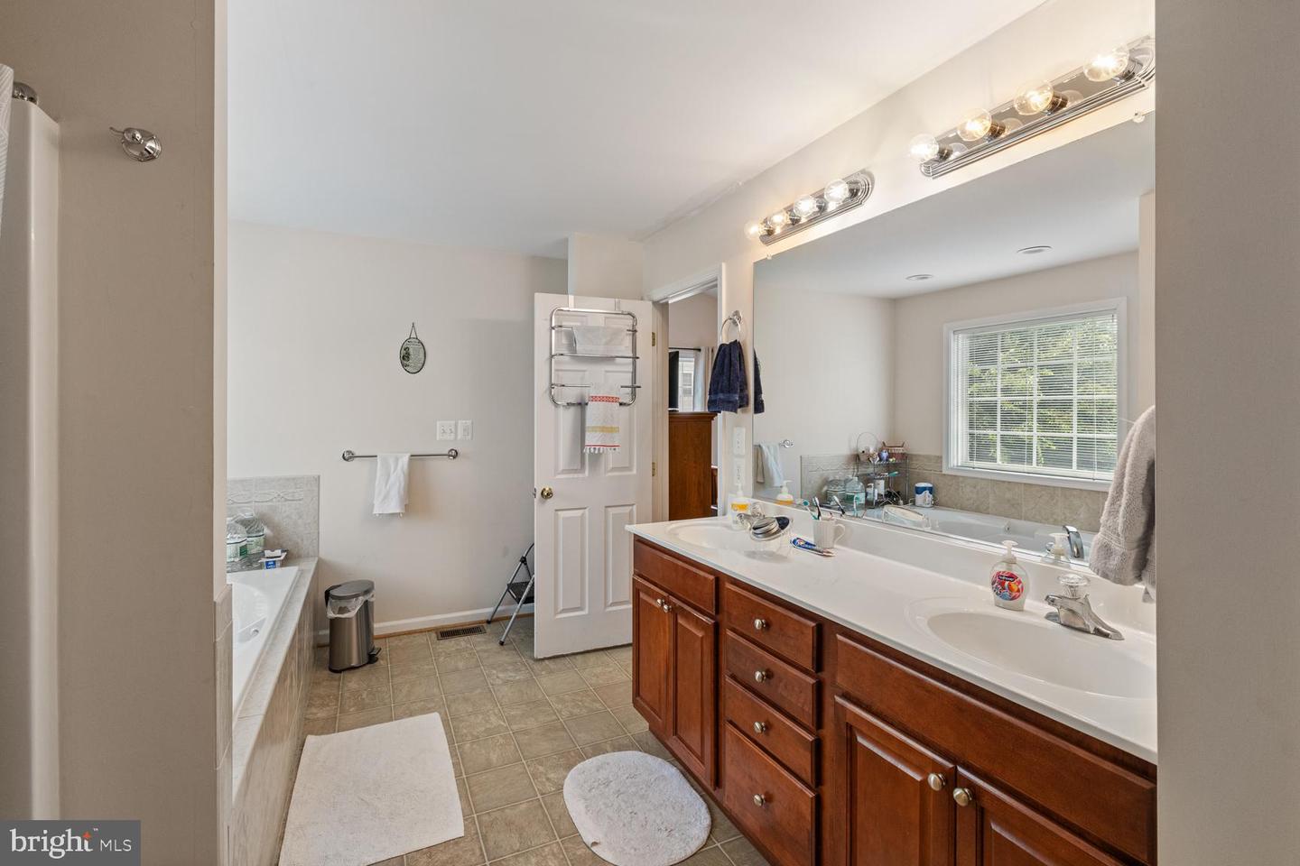 1357 HORSESHOE CIR, WOODSTOCK, Virginia 22664, 3 Bedrooms Bedrooms, ,2 BathroomsBathrooms,Residential,For sale,1357 HORSESHOE CIR,VASH2011888 MLS # VASH2011888