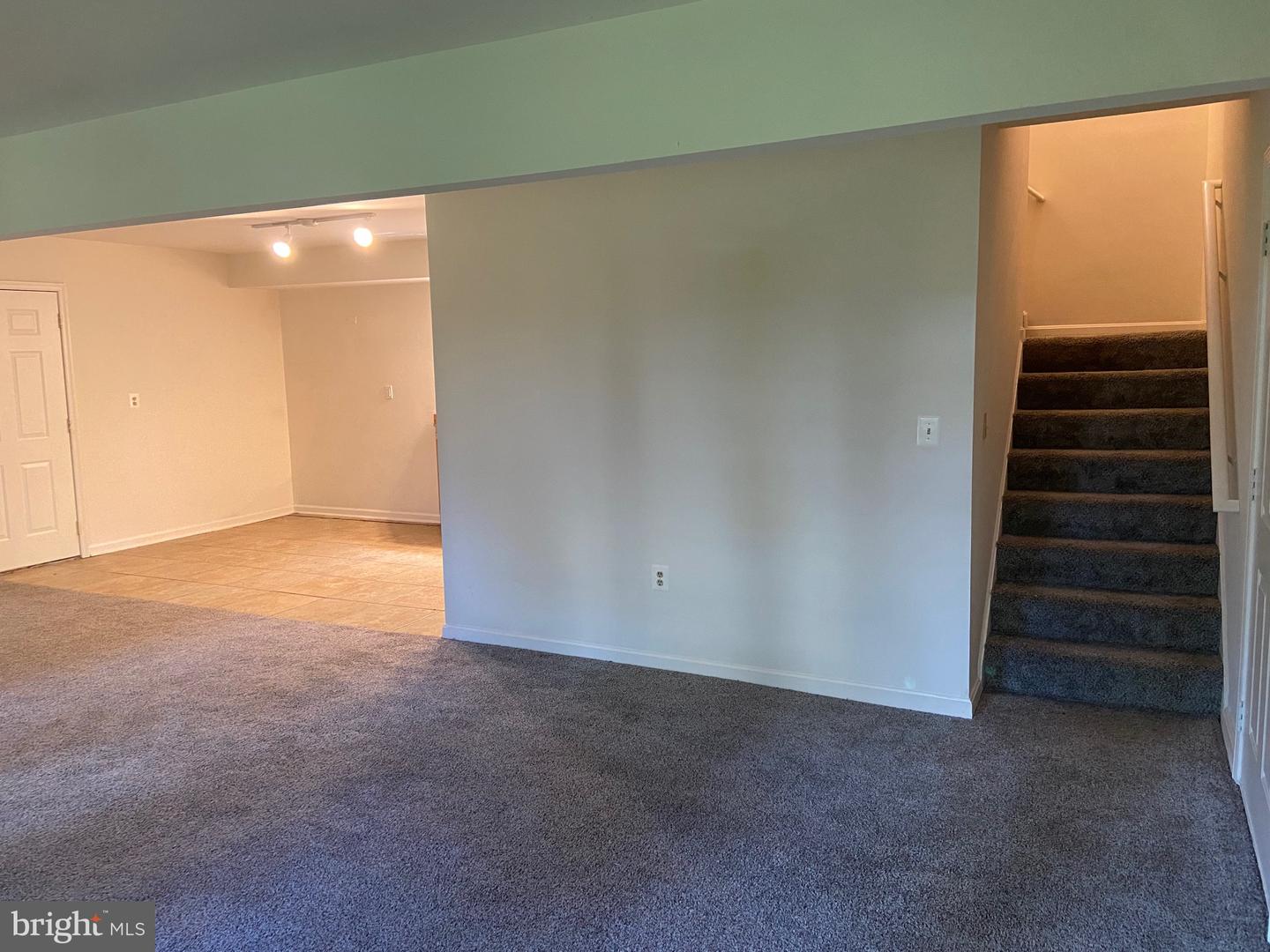 20 N CALHOUN ST, WARRENTON, Virginia 20186, 4 Bedrooms Bedrooms, ,3 BathroomsBathrooms,Residential,For sale,20 N CALHOUN ST,VAFQ2017298 MLS # VAFQ2017298