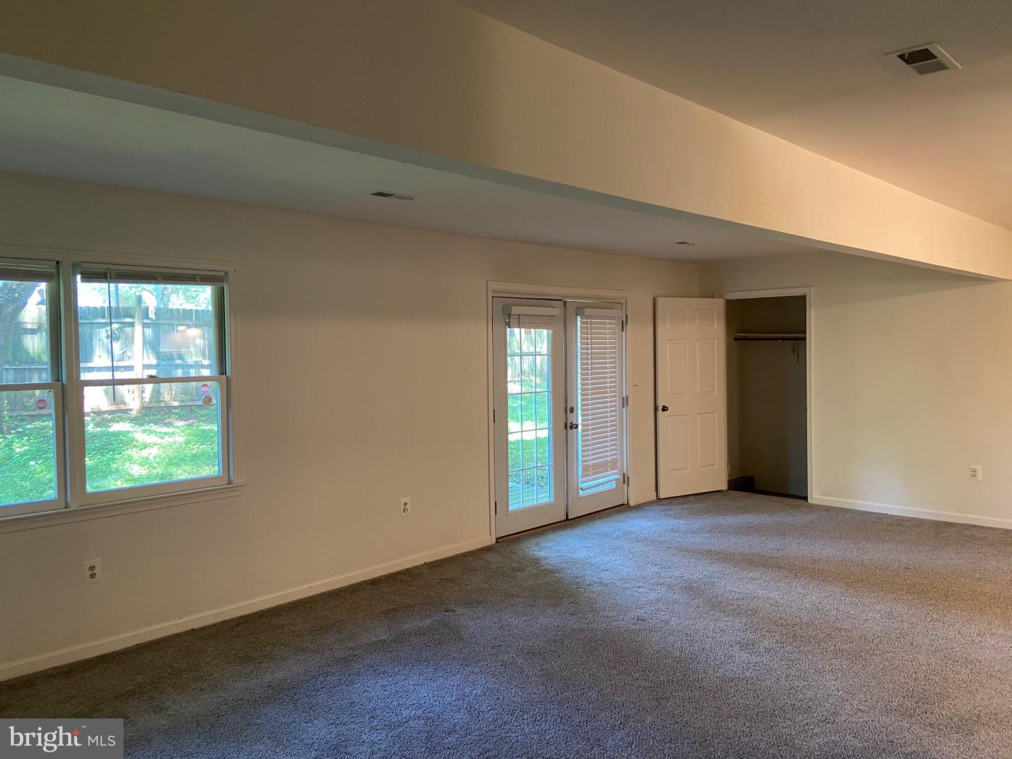 20 N CALHOUN ST, WARRENTON, Virginia 20186, 4 Bedrooms Bedrooms, ,3 BathroomsBathrooms,Residential,For sale,20 N CALHOUN ST,VAFQ2017298 MLS # VAFQ2017298